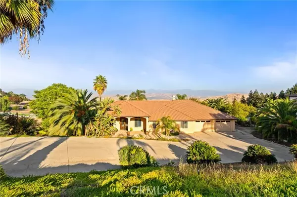 463 High Sierra, Exeter, CA 93221