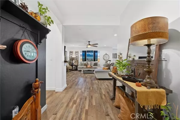 Bakersfield, CA 93313,7600 Emerald Green