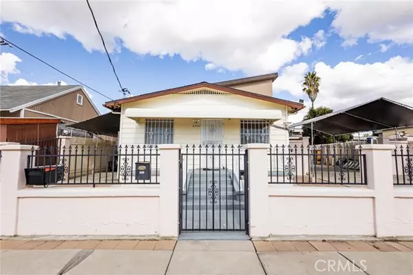 San Diego, CA 92105,4284 Dwight