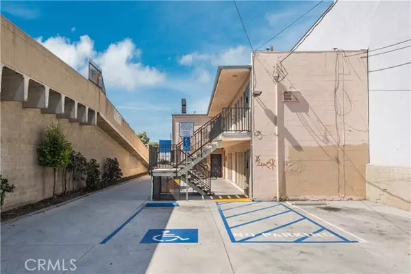 Hawthorne, CA 90250,13420 Hawthorne Boulevard