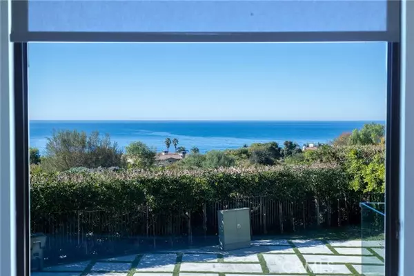 Rancho Palos Verdes, CA 90275,30502 Palos Verdes West Drive