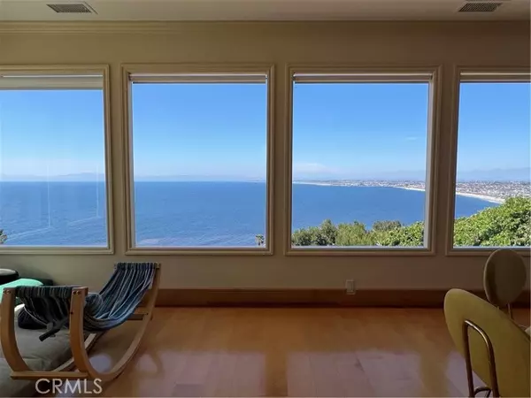 Palos Verdes Estates, CA 90274,1661 Via Arriba