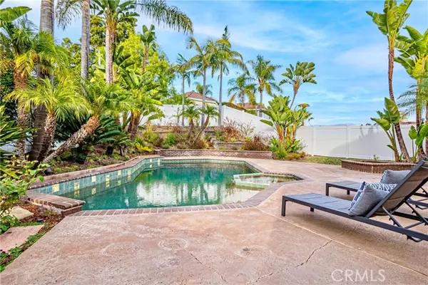 Laguna Beach, CA 92651,25 La Costa Court