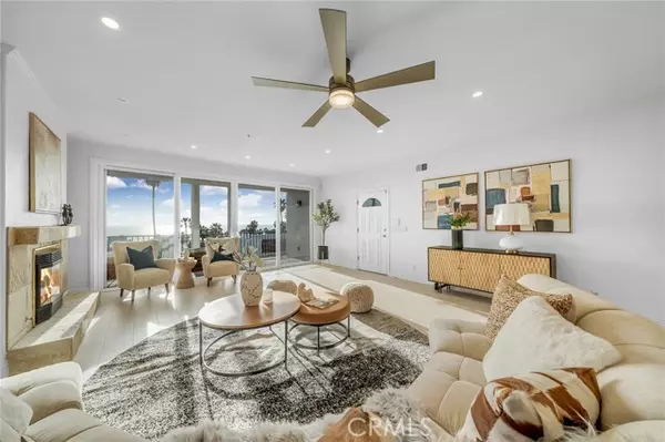 San Clemente, CA 92672,427 Avenida Santa Barbara