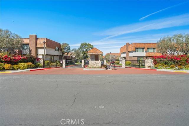 Rancho Palos Verdes, CA 90275,28032 Ridgebrook Court