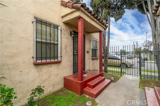 Los Angeles, CA 90065,2626 Idell Street