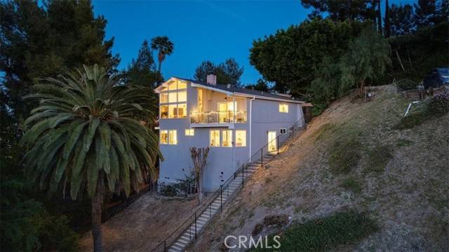 5291 Darro Road, Woodland Hills, CA 91364