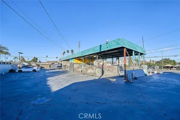 Los Angeles, CA 90003,5951 South Figueroa Street