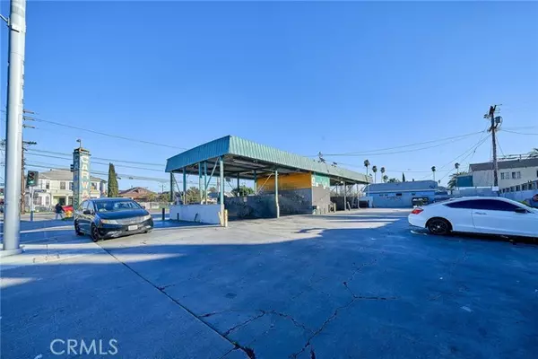 Los Angeles, CA 90003,5951 South Figueroa Street