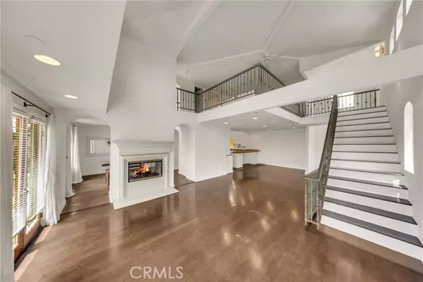 611 9th Street, Hermosa Beach, CA 90254
