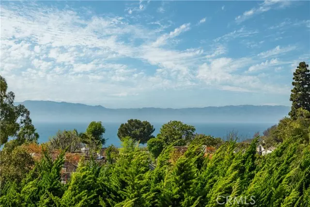 Palos Verdes Estates, CA 90274,1737 Via Boronada