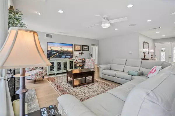 Rancho Palos Verdes, CA 90275,28074 Acana Road