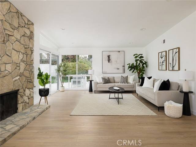 Rancho Palos Verdes, CA 90275,4918 Delacroix Road