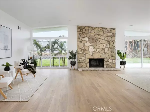 Rancho Palos Verdes, CA 90275,4918 Delacroix Road