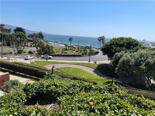 670 The Village, Redondo Beach, CA 90277