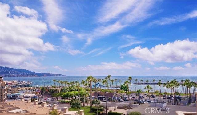 Redondo Beach, CA 90277,110 The Village