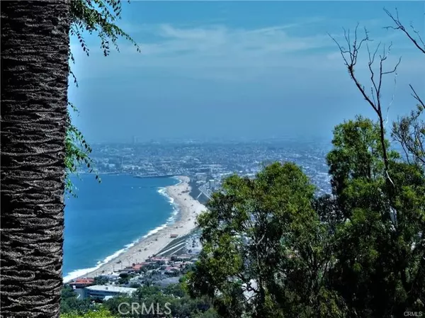 Palos Verdes Estates, CA 90274,888 Via Del Monte
