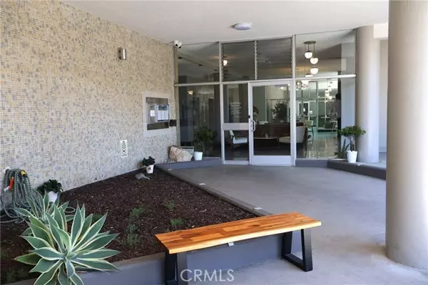 Long Beach, CA 90802,100 Atlantic Avenue