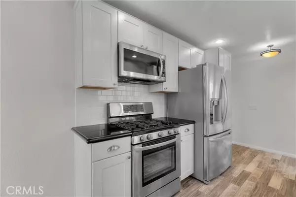 Long Beach, CA 90803,211 La Verne Avenue