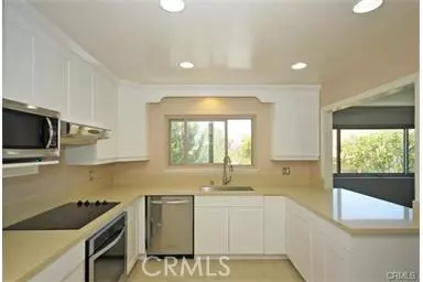 Rancho Palos Verdes, CA 90275,28318 Ridgefalls Court