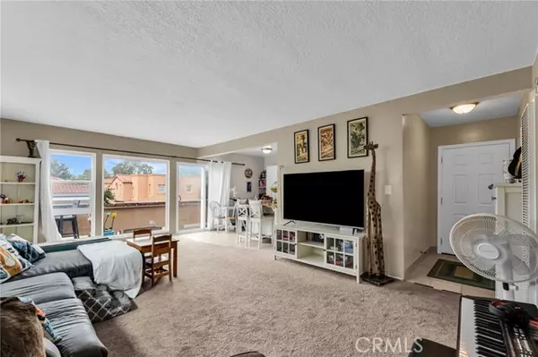 Redondo Beach, CA 90277,217 North Juanita