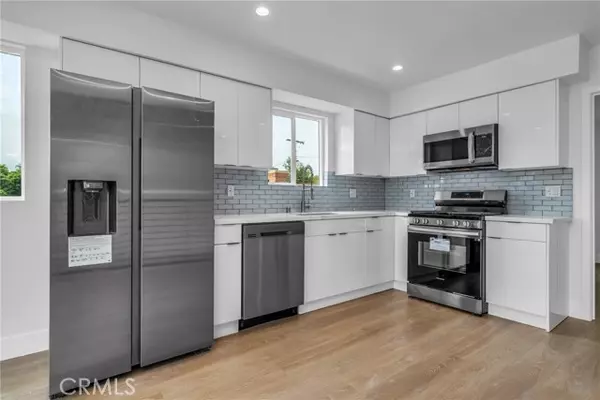 Studio City, CA 91602,4453 Colfax Ave