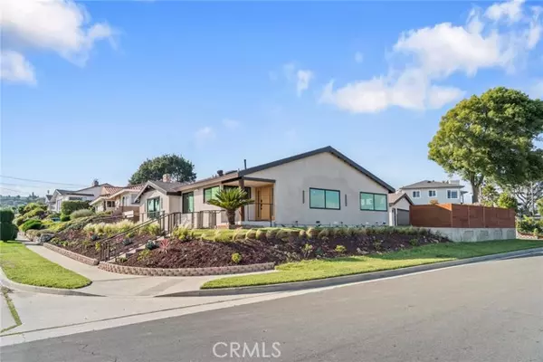 2704 Vista Mesa Drive, Rancho Palos Verdes, CA 90275