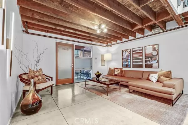 Long Beach, CA 90813,849 Pine Avenue