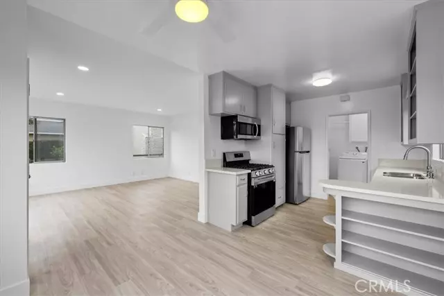 San Pedro, CA 90731,853 West 23rd Street