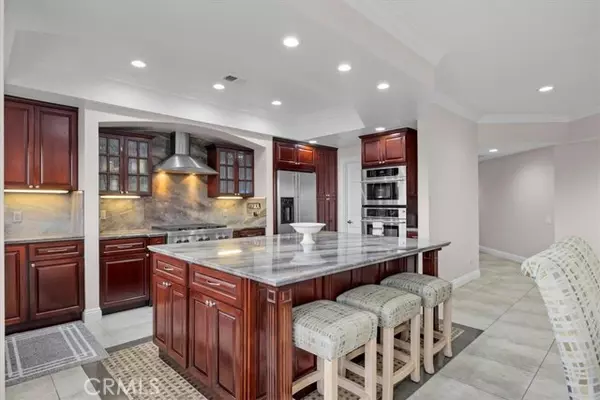 Redondo Beach, CA 90277,512 Esplanade