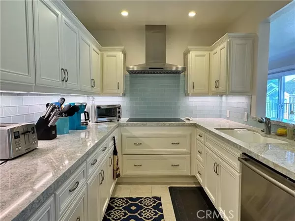 Redondo Beach, CA 90277,230 South Catalina