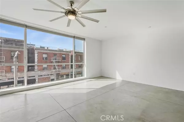 285 West 6th, San Pedro, CA 90731