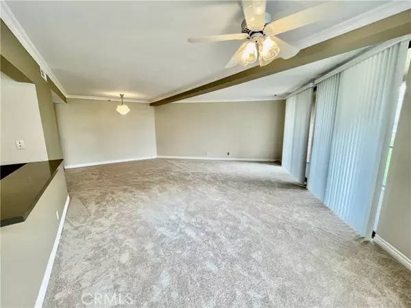 Redondo Beach, CA 90277,120 The Village