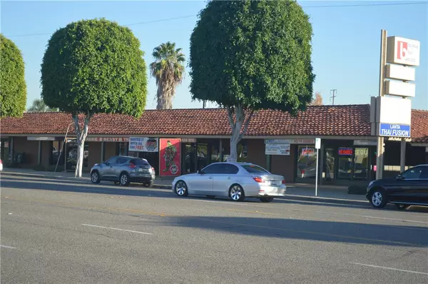 Orange, CA 92867,720 East Katella Avenue