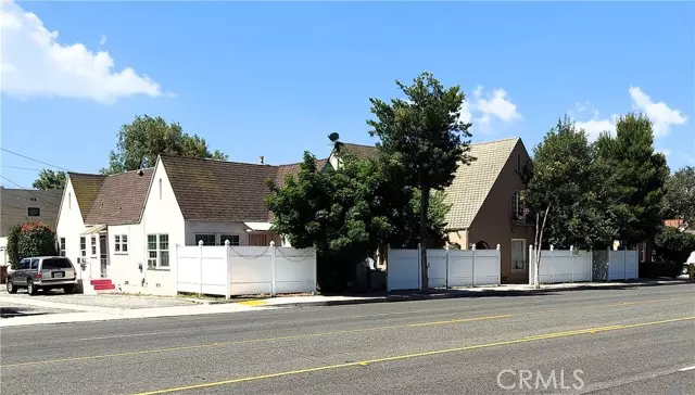 900 Chapman, Fullerton, CA 92831