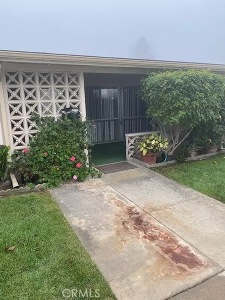 13751 St Andrews Drive, Seal Beach, CA 90740