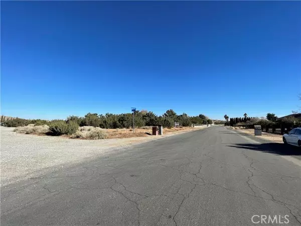 Palmdale, CA 93550,0 Vac/Cor Tye Pl/Ave R12