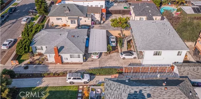 476 Almond Avenue, Long Beach, CA 90802