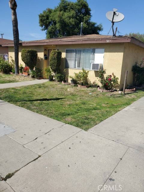 5223 Santa Ana Street, Cudahy, CA 90201