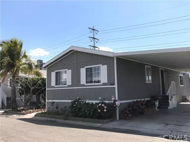 3101 South Fairview Street, Santa Ana, CA 92704