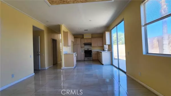 Westminster, CA 92683,13676 Eastbridge Street