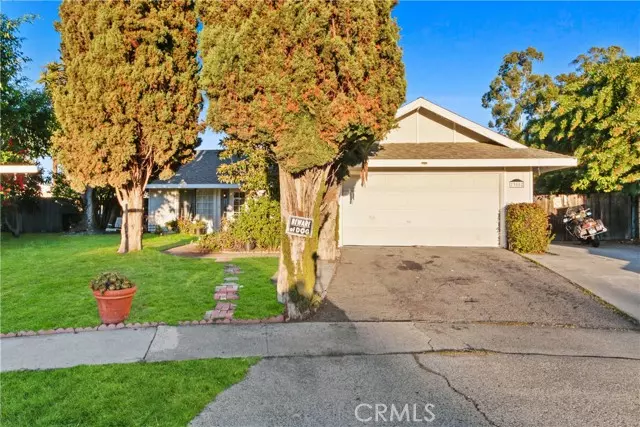 23802 Palmek Circle, Lake Forest, CA 92630