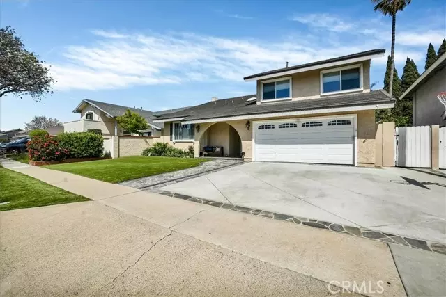 16262 Serenade Lane, Huntington Beach, CA 92647