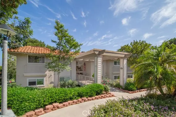 Laguna Woods, CA 92637,3112 Via Serena South