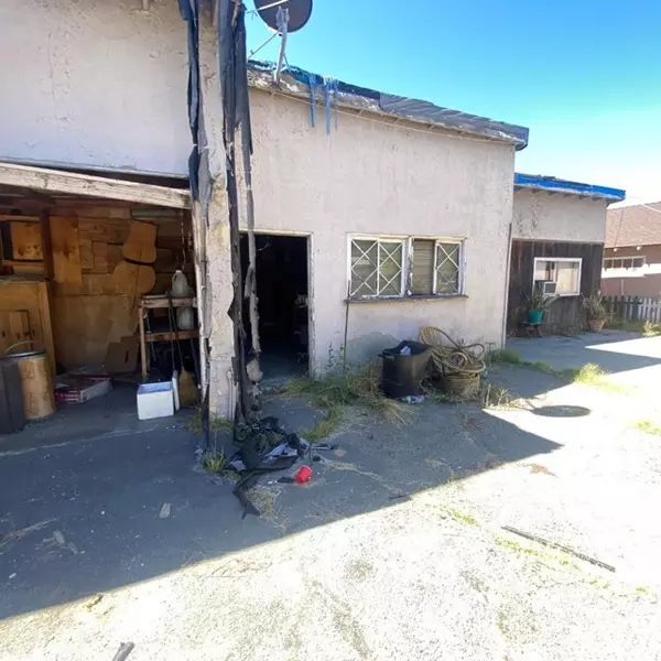 Covina, CA 91724,2060 Cienaga