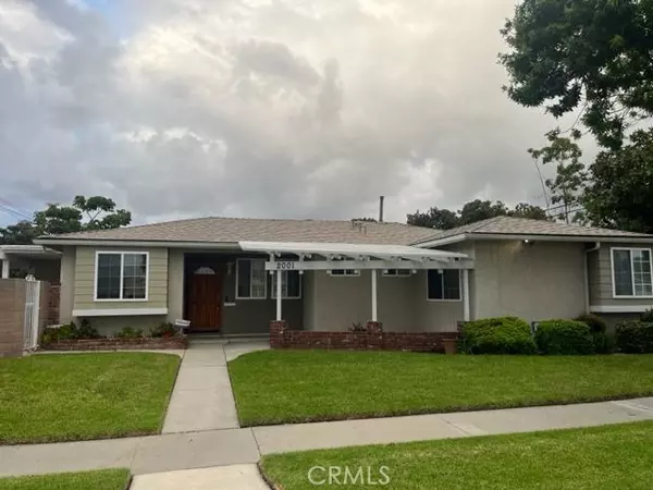 2001 West Flower Avenue, Fullerton, CA 92833