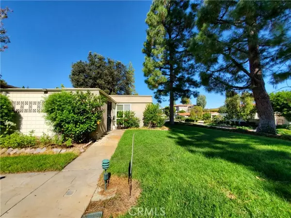 Laguna Woods, CA 92637,37 CALLE ARAGON