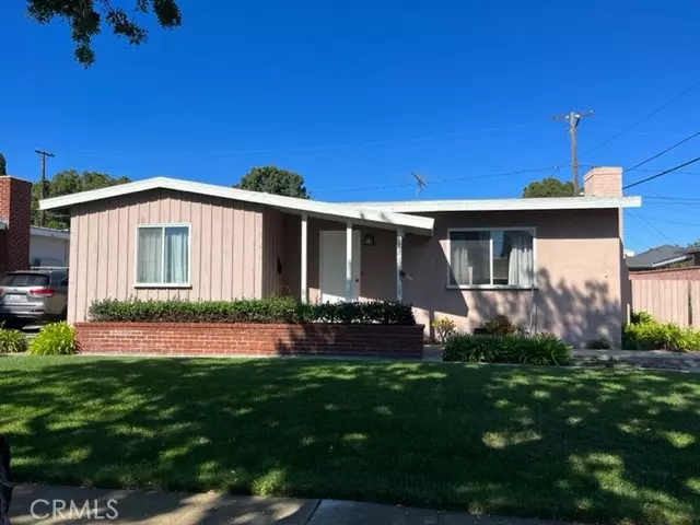 5821 East Deborah Street, Long Beach, CA 90815