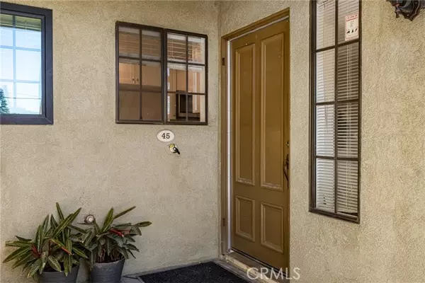 Tustin, CA 92780,1171 Packers Circle