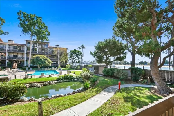 5116 Marina Pacifica Dr S # Key 20, Long Beach, CA 90803